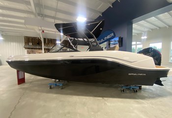 2024 Bayliner DX2000 Black / White Boat